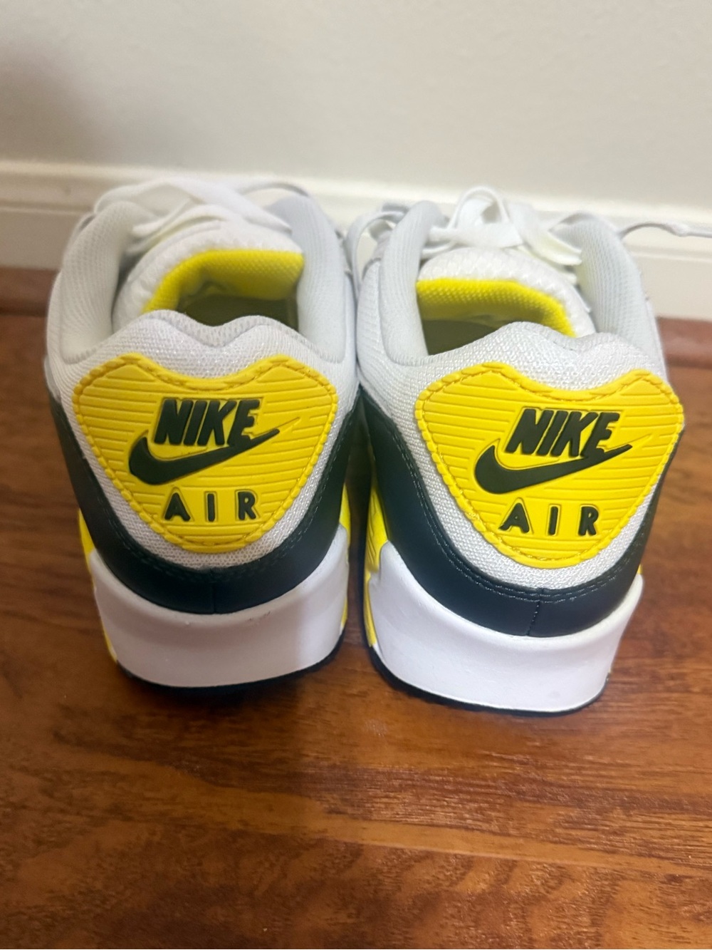 Nike Air Max 90 Men’s Sneakers DM0029-111 White Blk Gry Lightning 11.5 - Picture 5 of 8